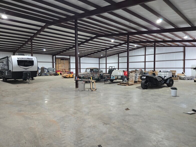 Primary Photo Of 2500 Climer Cir, Amarillo Warehouse For Lease