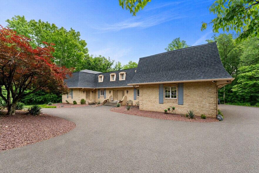 Primary Photo Of 17801-17805 October Ct, Derwood Land For Sale