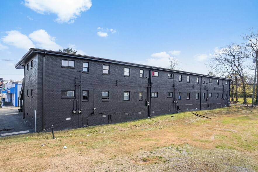More Photos Of 2607 Jefferson St, Nashville Apartments For Sale