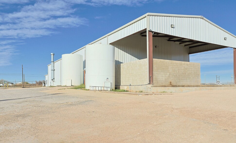 More Photos Of 2914 N County Road 1140, Midland Warehouse For Lease