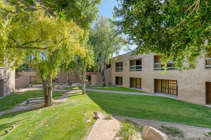 More Photos Of 1930 S Alma School Rd, Mesa Office For Lease