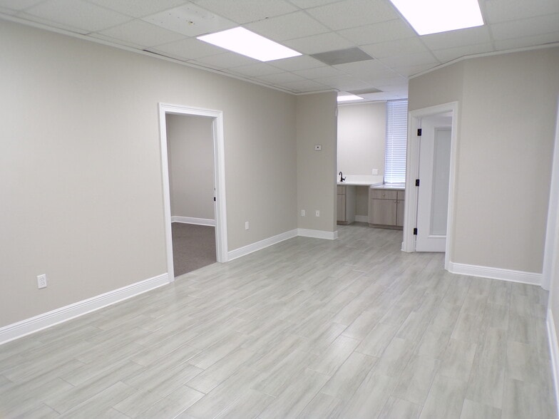 More Photos Of 5130 S Florida Ave, Lakeland Office For Lease