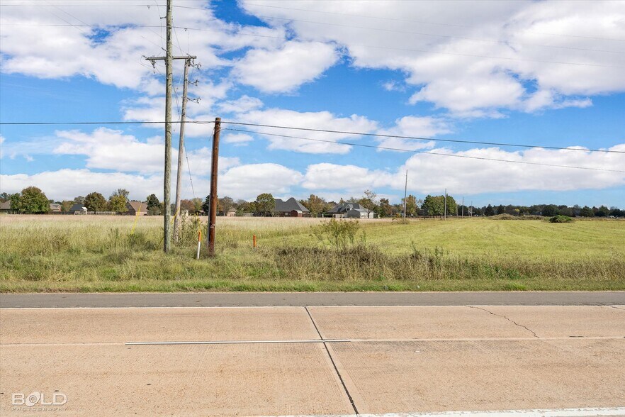 More Photos Of 4950 Benton Road, Bossier City Land For Sale