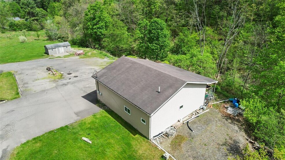 More Photos Of 1401 Day Hollow Rd, Endicott Contractor Storage Yard For Sale