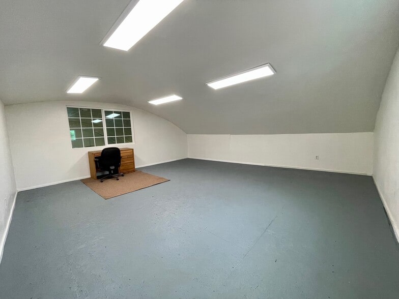 More Photos Of 821 Main St, El Cajon Office For Lease