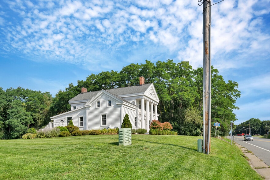 More Photos Of 1585 Rt-146, Rexford Office For Sale