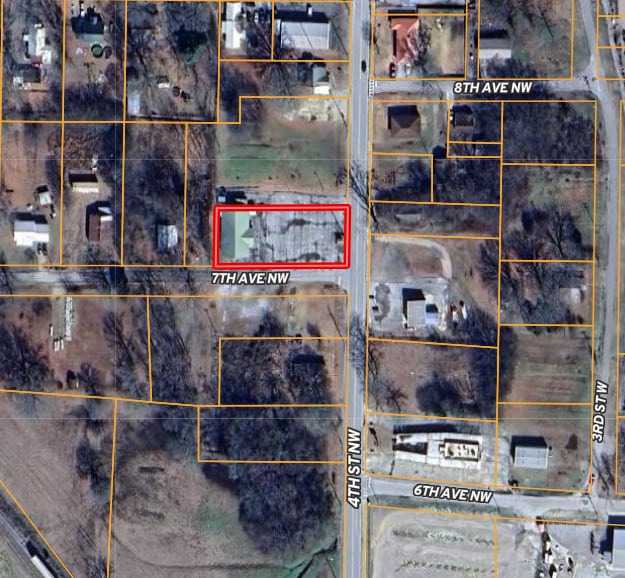 Primary Photo Of 607 4th St NW, Red Bay General Retail For Sale