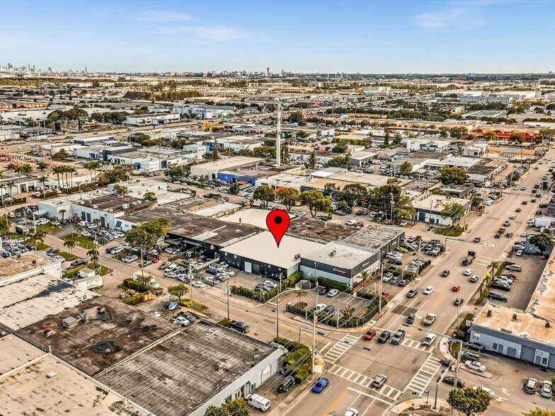 More Photos Of 7880-7882 NW 56th St, Miami Warehouse For Lease