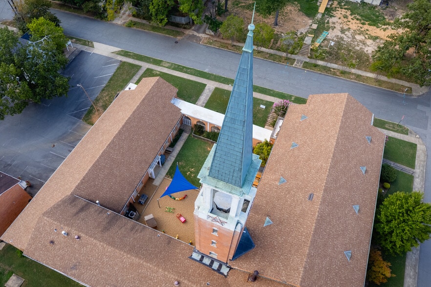 More Photos Of 4401 Woodlawn Dr, Little Rock Religious Facility For Sale