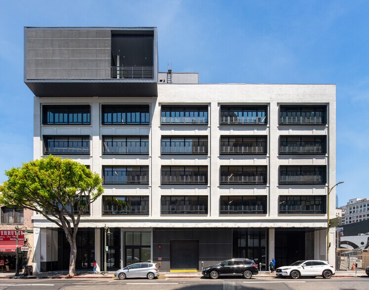More Photos Of 755 S Los Angeles St, Los Angeles Loft Creative Space For Lease