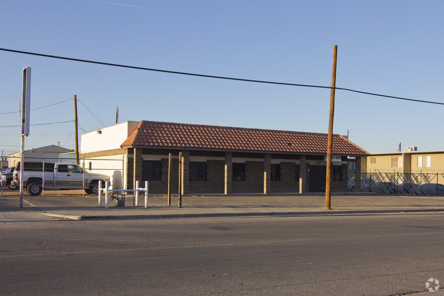 Primary Photo Of 4601 Titanic Ave, El Paso Flex For Lease