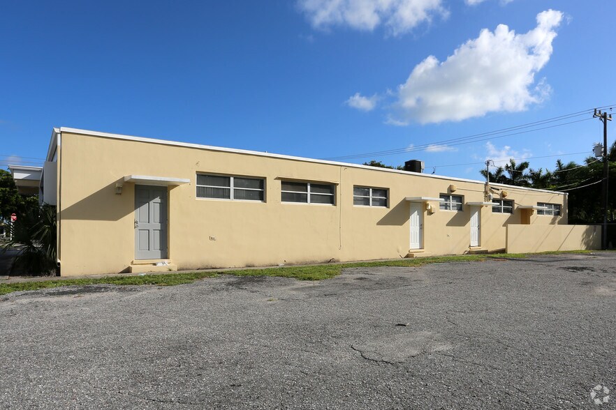 More Photos Of 3514-3518 Broadway, West Palm Beach Office For Lease