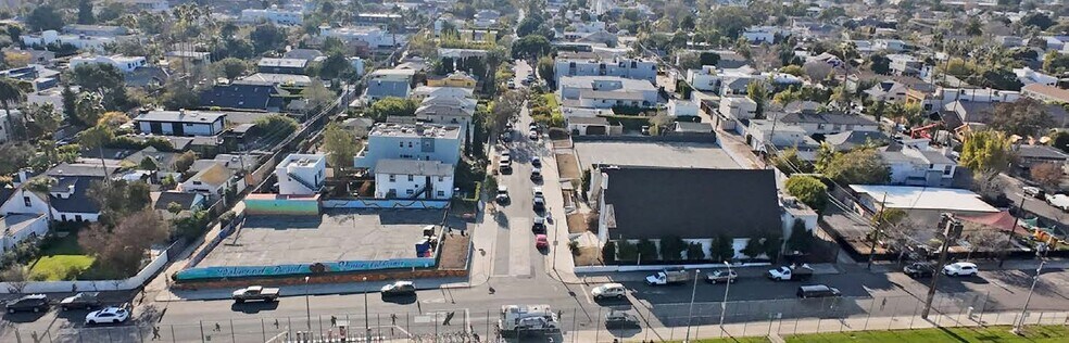 More Photos Of 685-688 Westminster Ave, Venice Land For Sale