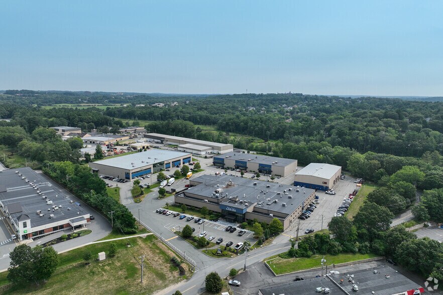 Primary Photo Of 30 Log Bridge Rd, Middleton Industrial For Lease