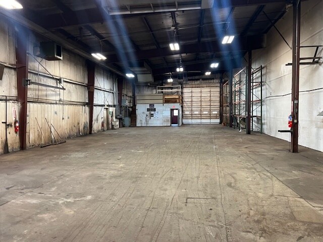 More Photos Of W6246 County Road BB, Appleton Manufacturing For Lease