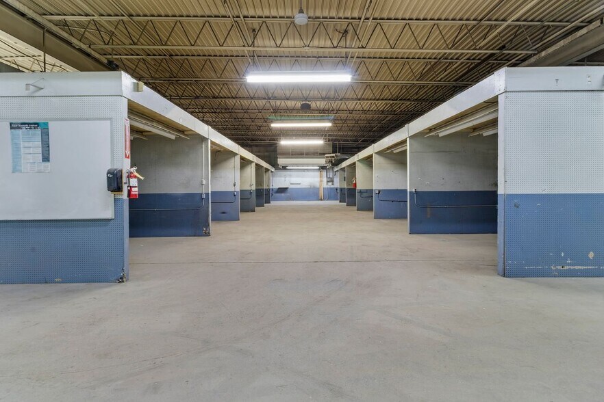 More Photos Of 1301 S 6th St, Noblesville Manufacturing For Sale