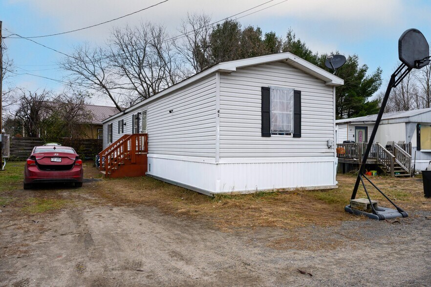 More Photos Of Keeseville NY 12944, Keeseville Manufactured Housing Mobile Home Park For Sale