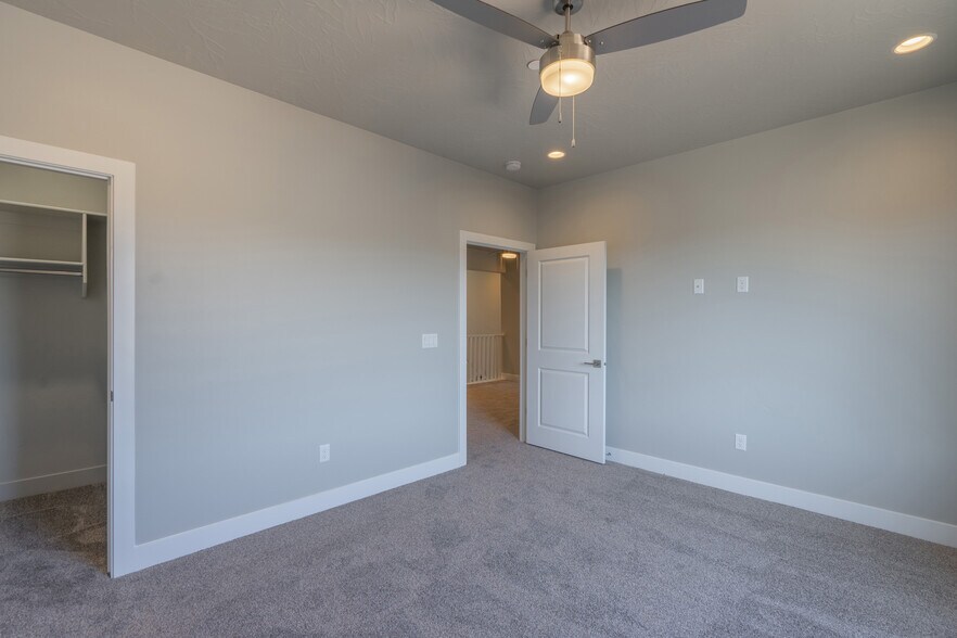 More Photos Of 278 2020 w, Hurricane Specialty For Sale