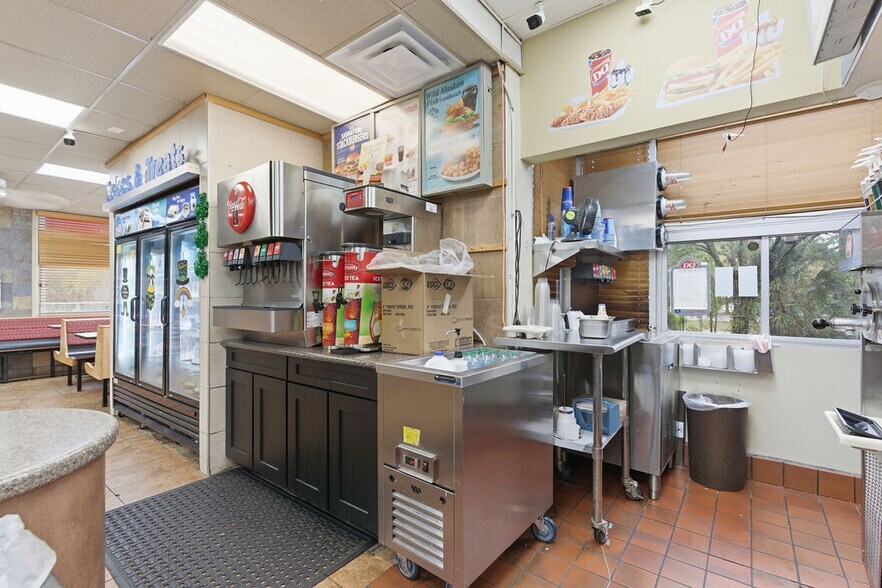 More Photos Of 2227 N Monroe St, Tallahassee Fast Food For Sale