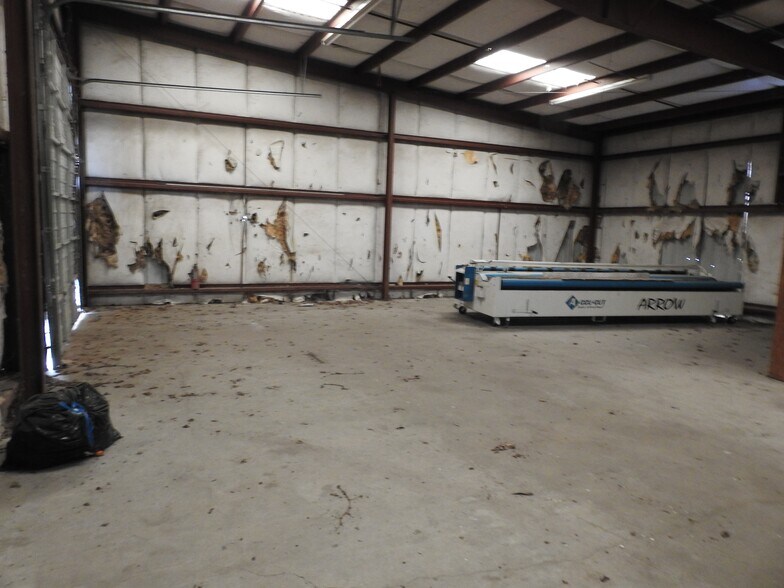 More Photos Of 2461 Highway 20, Decatur Flex For Sale