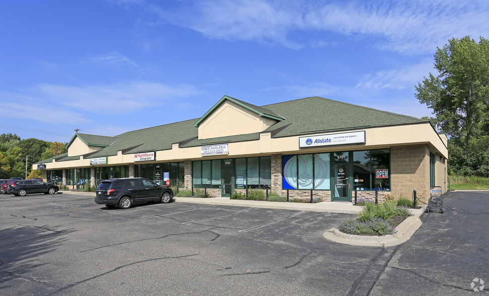 Primary Photo Of 5697 Hadley Ave N, Oakdale Medical For Lease