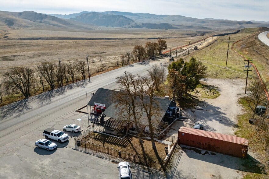 More Photos Of 19215 CA-46 East, Shandon General Retail For Sale