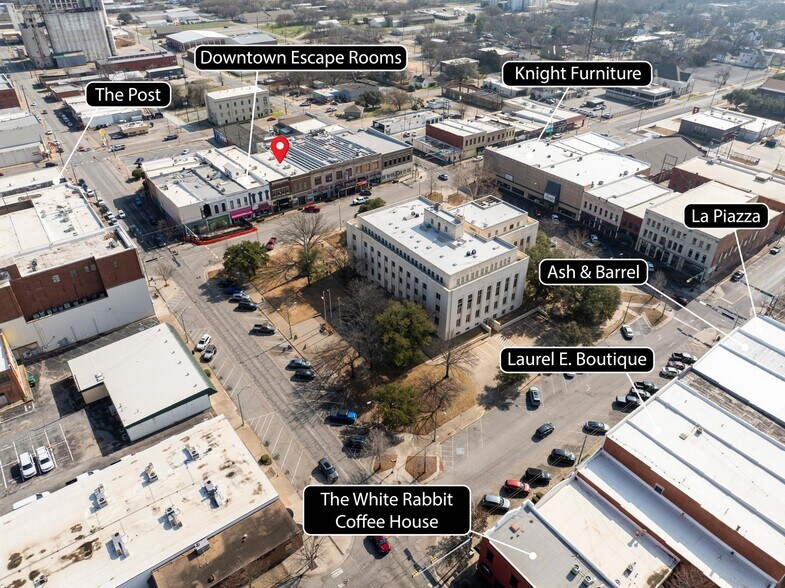 More Photos Of 111 S Travis St, Sherman Office For Sale