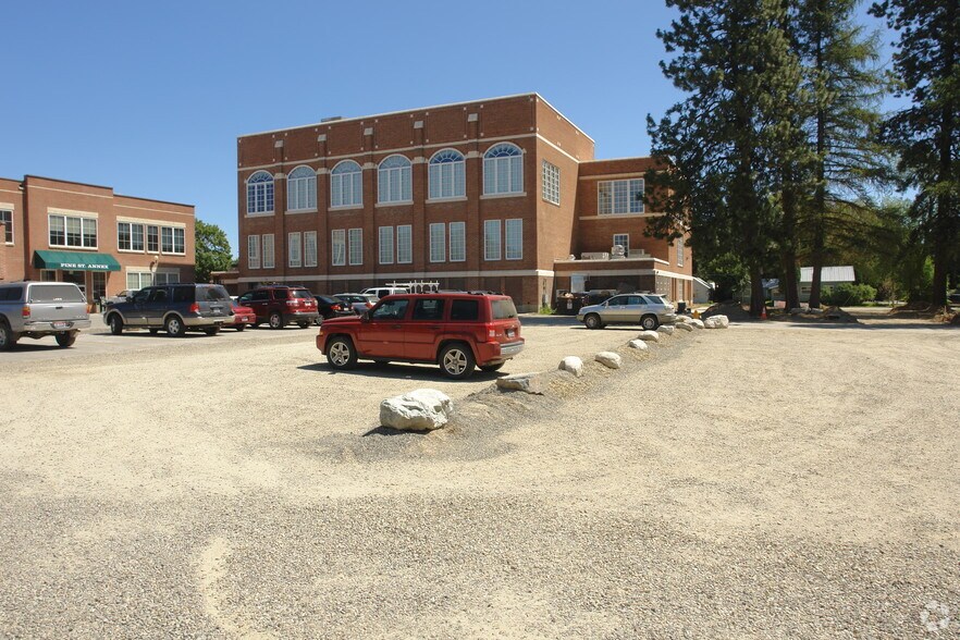 More Photos Of 102 S Euclid Ave, Sandpoint Medical For Lease