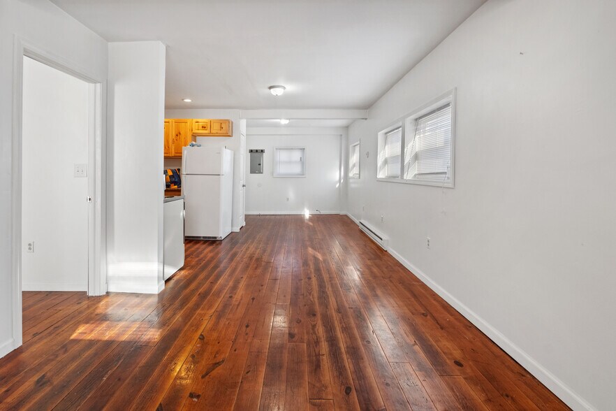 More Photos Of 5346 Canal St, Durhamville Storefront Retail Residential For Sale