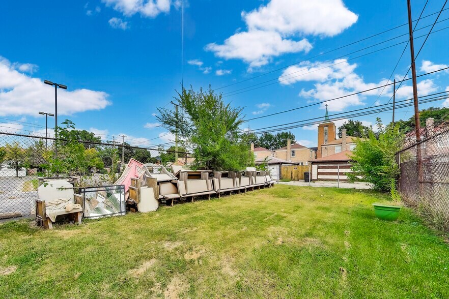 More Photos Of 9215 S Ashland Ave, Chicago General Retail For Sale