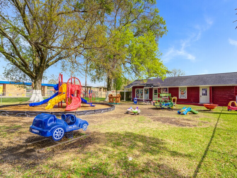 More Photos Of ,  General Retail For Sale