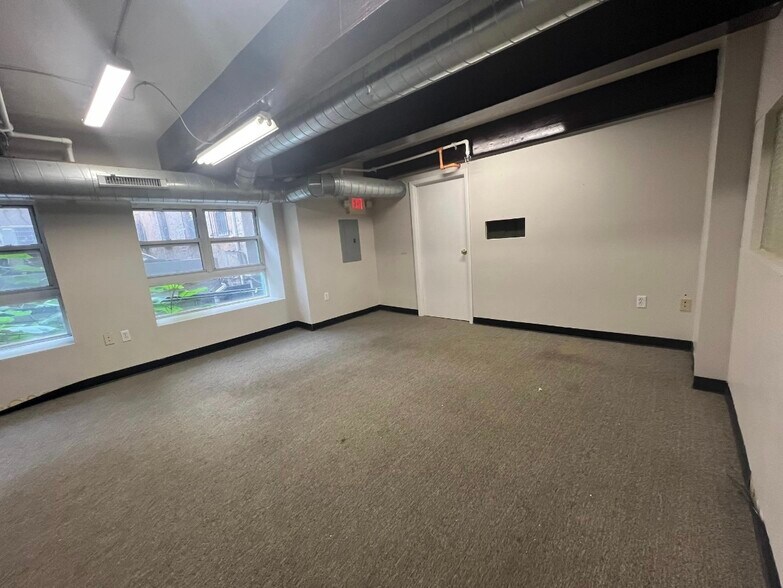 More Photos Of 1010 Race St, Philadelphia Apartments For Lease