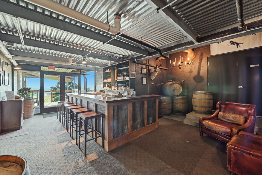 More Photos Of 2637 S Cleveland Massillon Rd, Barberton Winery Vineyard For Sale