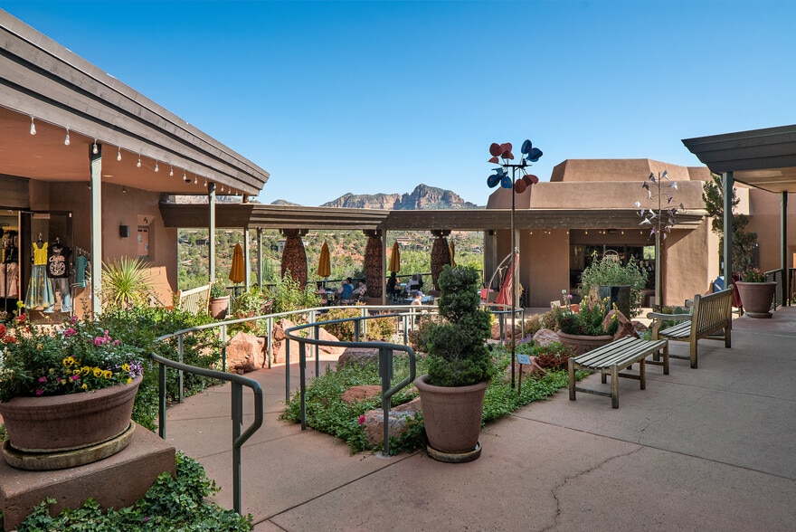 More Photos Of 101 N State Route 89A, Sedona Restaurant For Sale