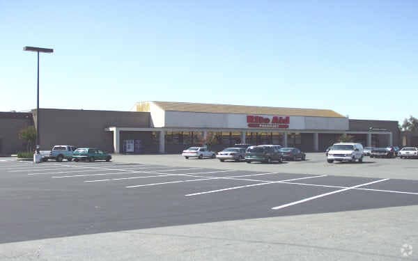 More Photos Of 4020 Florin Rd, Sacramento Freestanding For Sale