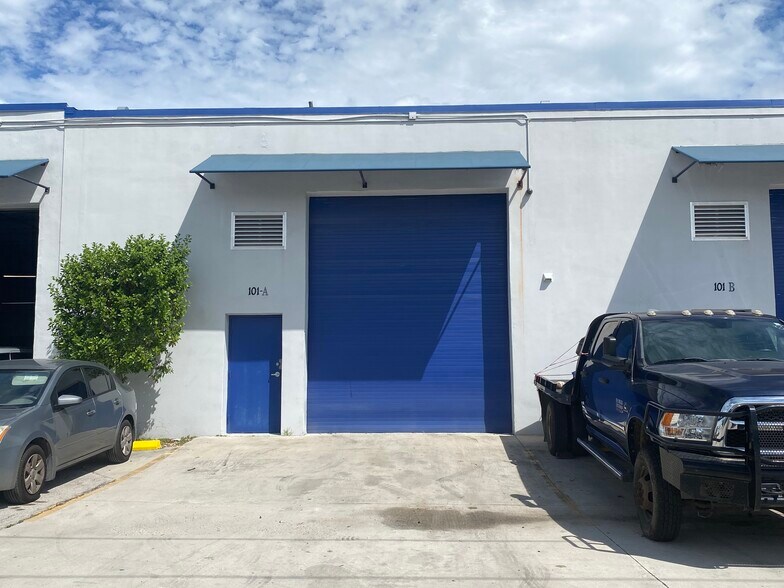 More Photos Of 3601 NW 55th St, Miami Warehouse For Lease