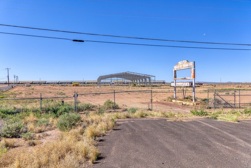 More Photos Of 4021 3rd st, Winslow Land For Sale