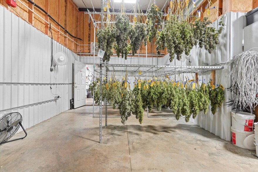 More Photos Of 12670 S Highway 48, Bristow Warehouse For Sale