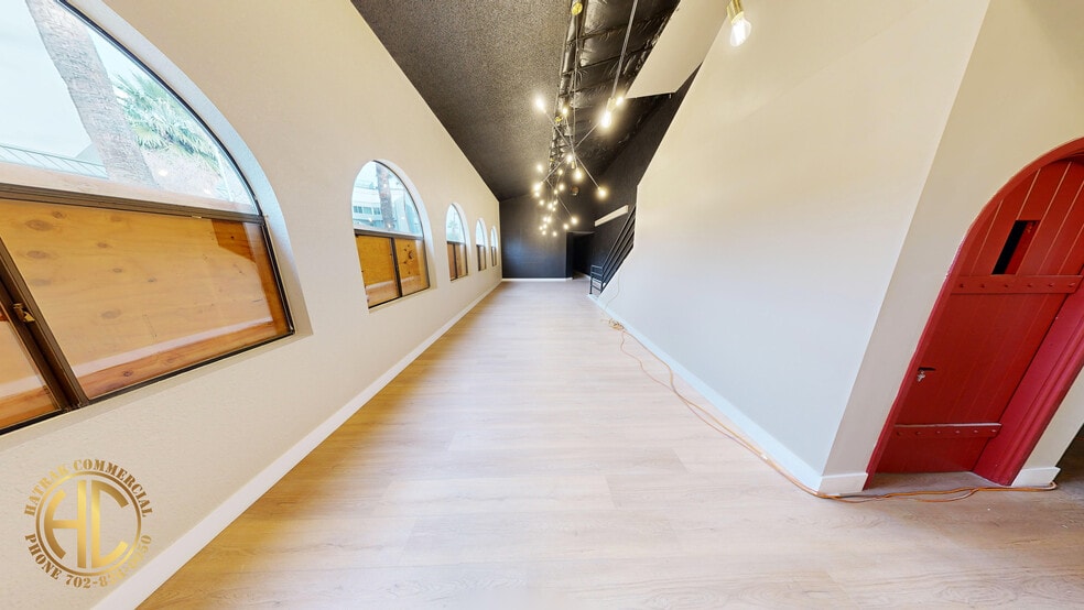 More Photos Of 401 S 6th St, Las Vegas Restaurant For Sale