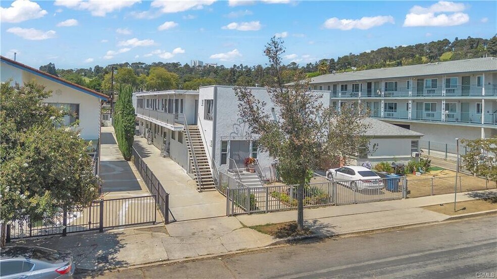 Primary Photo Of 3315 Andrita St, Los Angeles Apartments For Sale