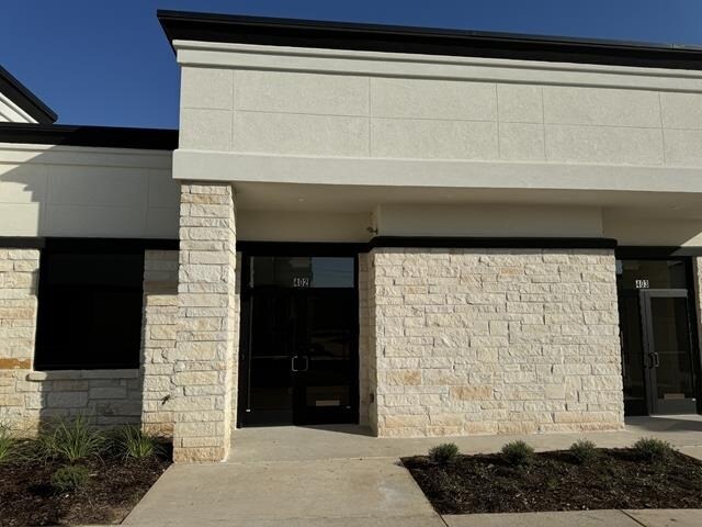 More Photos Of 5501 Cabrera Dr, Sugar Land Office For Lease