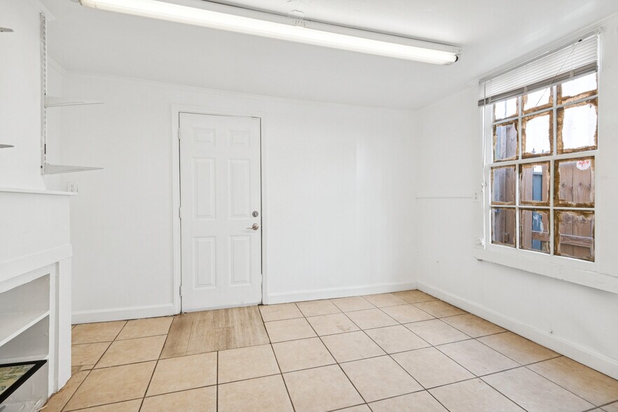 More Photos Of 4505-4507 Magazine St, New Orleans Freestanding For Lease