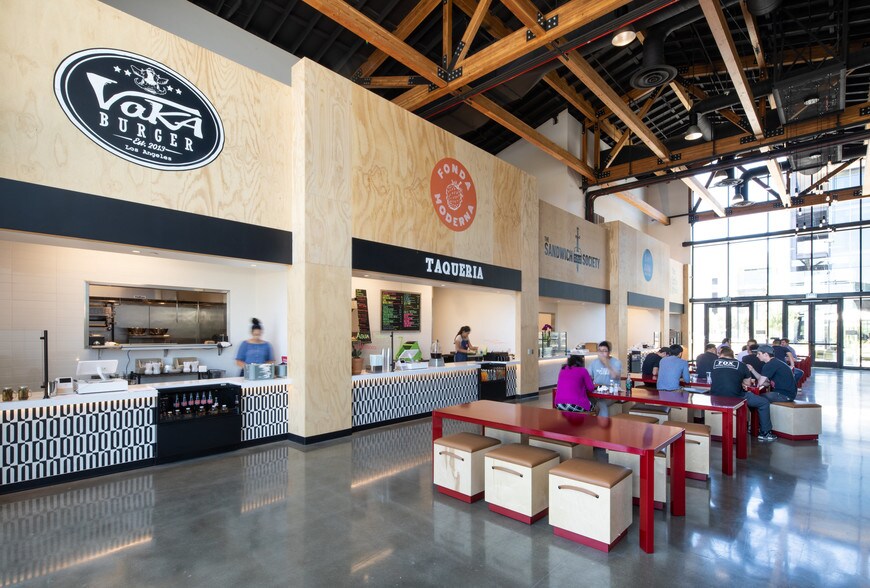 More Photos Of 1705 Flight Way, Tustin General Retail For Lease