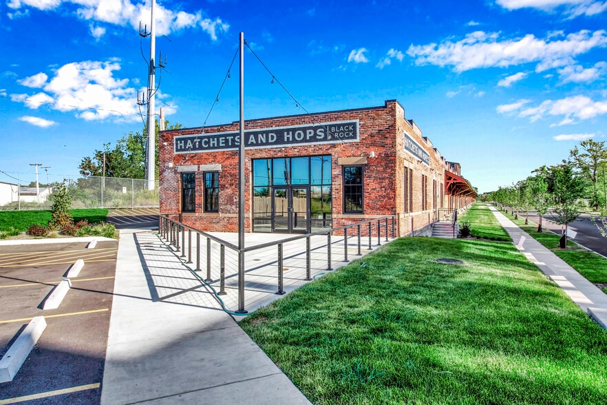 More Photos Of 68 Tonawanda St, Buffalo Apartments For Sale