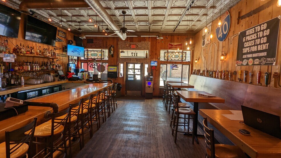More Photos Of 117 S San Francisco St, Flagstaff General Retail For Sale