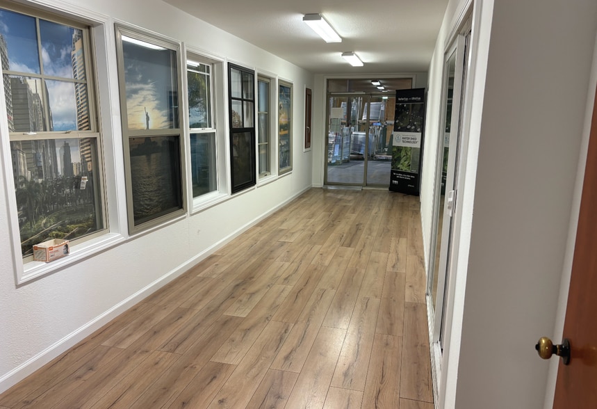 More Photos Of 5 Trautman Industrial Ct, Sainte Genevieve Warehouse For Sale