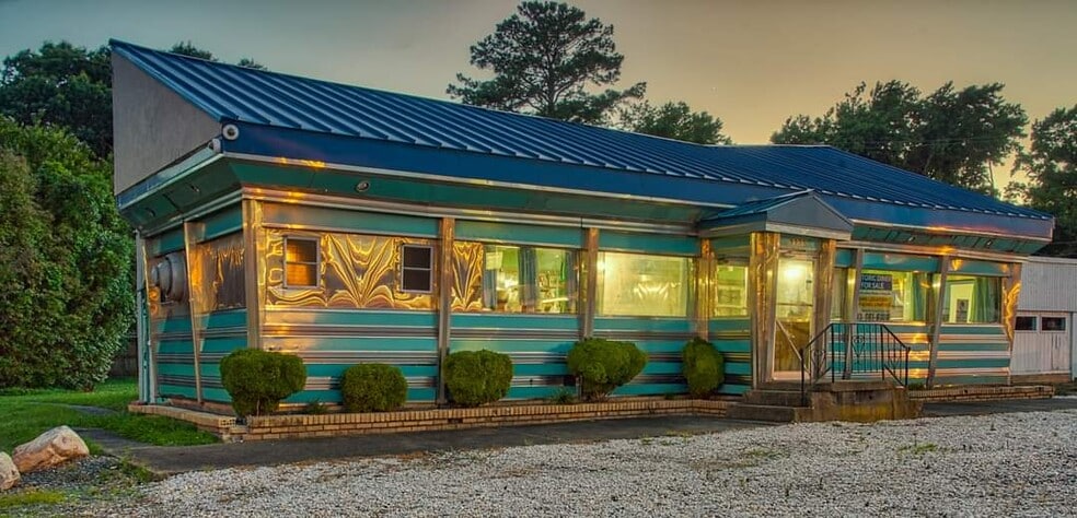 More Photos Of 9955 Warwick Blvd, Newport News Restaurant For Sale