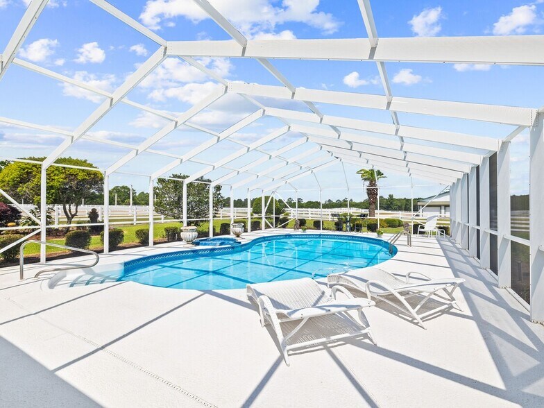 More Photos Of 5676 State Highway 2 W, Defuniak Springs Horse Stables For Sale