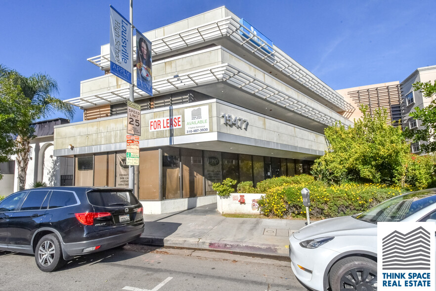 Primary Photo Of 15477 Ventura Blvd, Sherman Oaks Medical For Lease