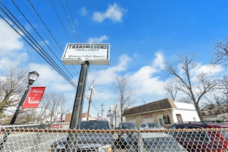 More Photos Of 2139 Springfield Ave, Vauxhall Auto Repair For Sale